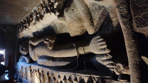 Buddha in Mahaparinirvan pose