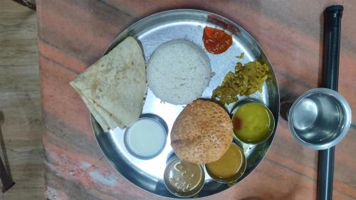 Fist-Thali-at-Gokarna